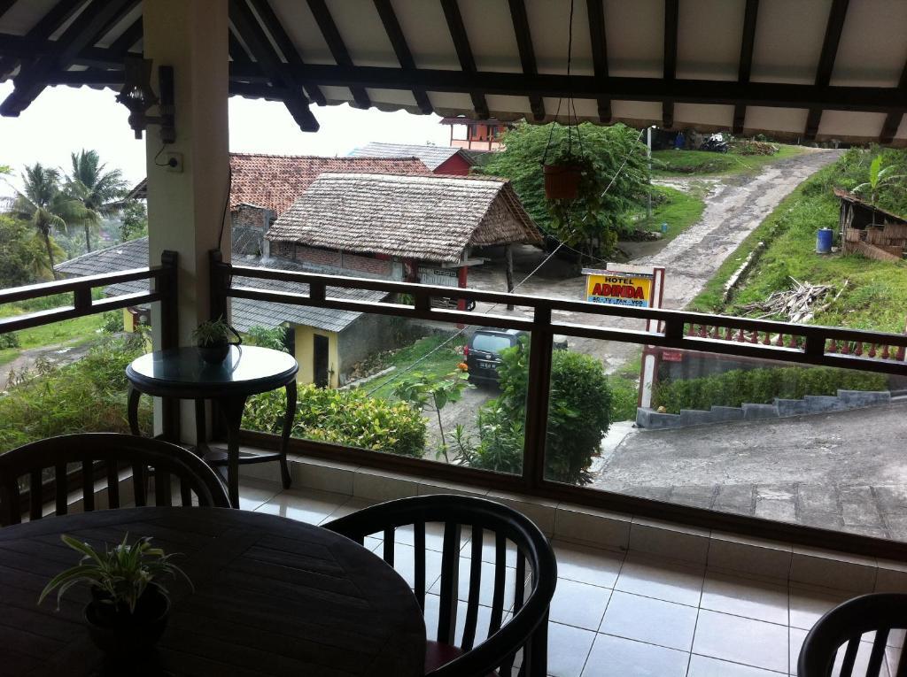 Hotel Adinda Parangtritis Buitenkant foto