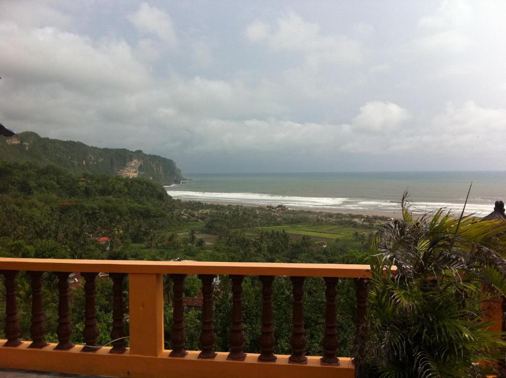 Hotel Adinda Parangtritis Buitenkant foto